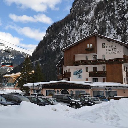 Parkhotel Fedora Campitello di Fassa Bagian luar foto